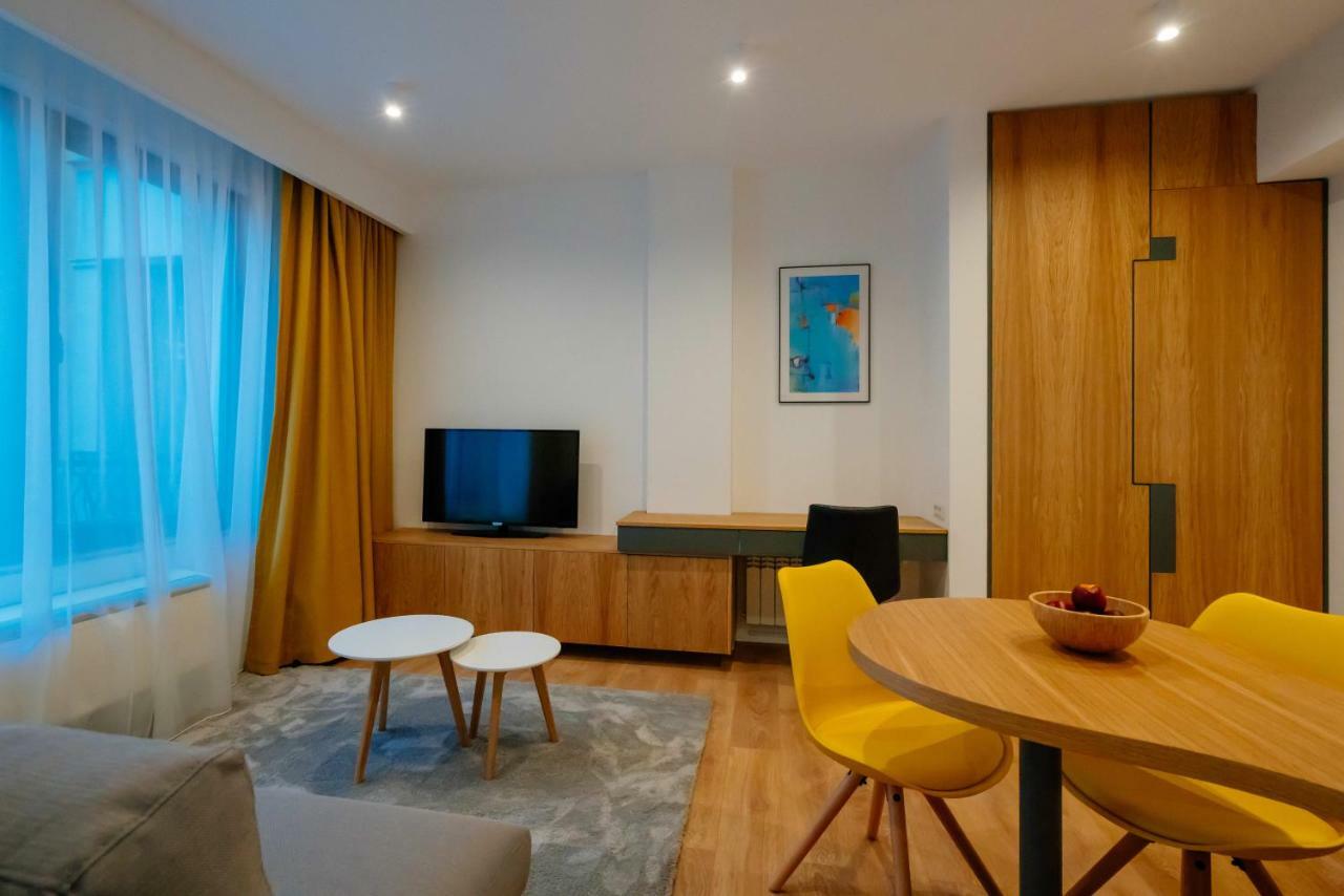 Arbans Elegant Apartment In The City Center Bucarest Exterior foto